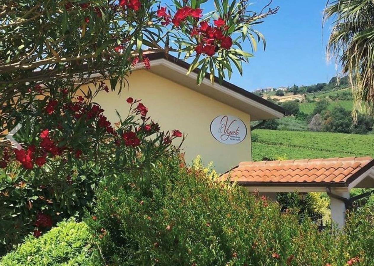 Vigneto - Italian Restaurant & B&B Villa Rosa Di Martinsicuro Exterior photo